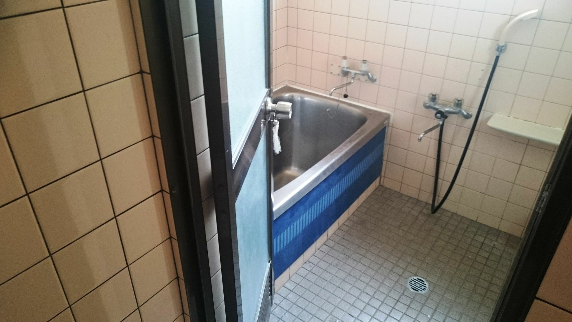 הוסטל Ishigaki  Minshuku Zabaru מראה חיצוני תמונה